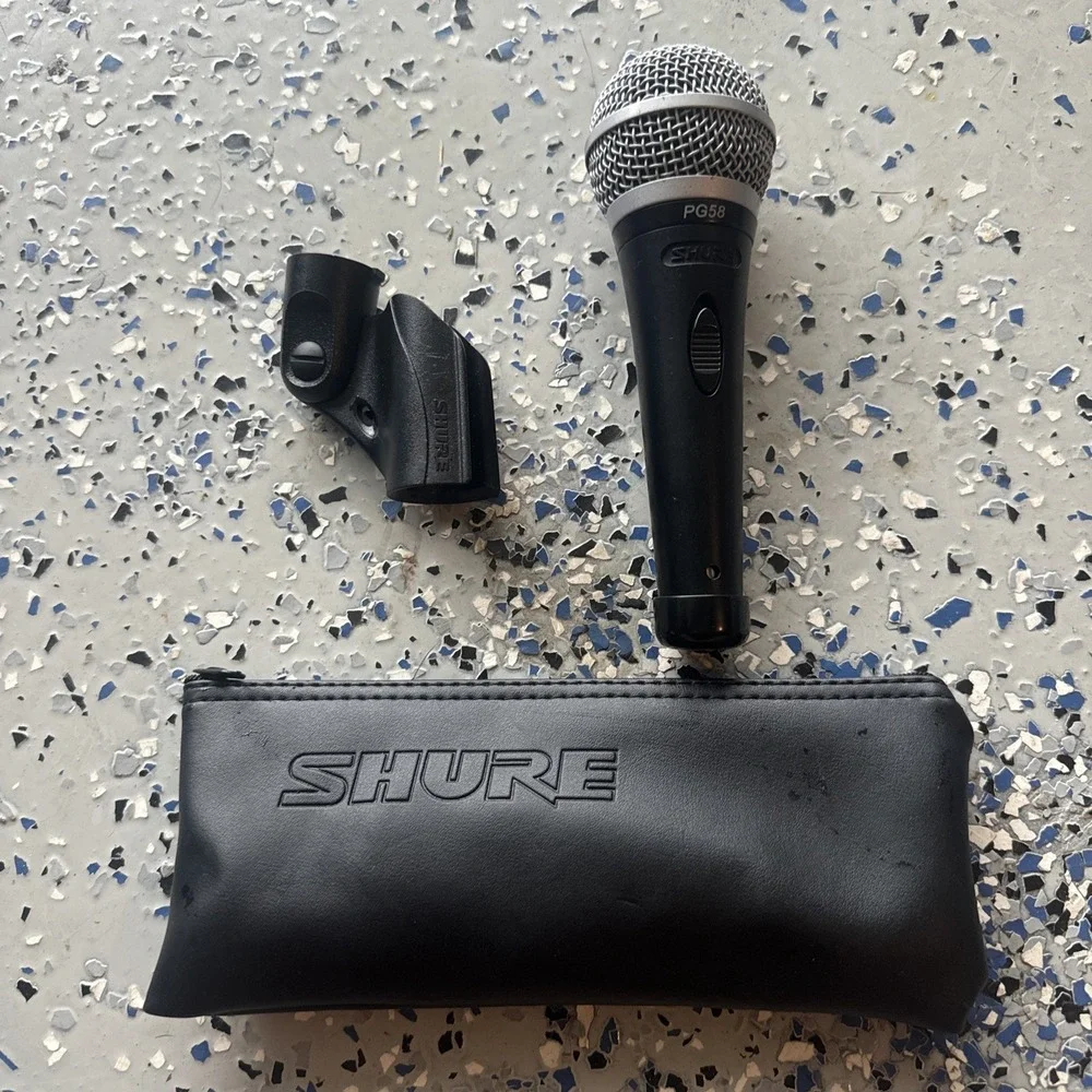 Shure BLX2/PG58 Wireless Handheld Microphone - Black (BLX2/PG58=J10) Used